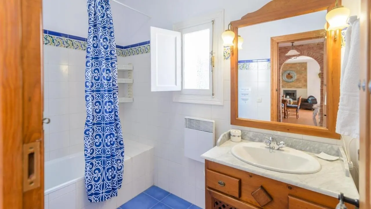 הוילה Casa El Monte Torrox By Ruralidays 0*,