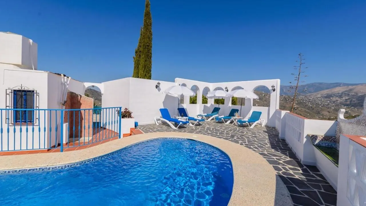 הוילה Casa El Monte Torrox By Ruralidays 0*,  ספרד